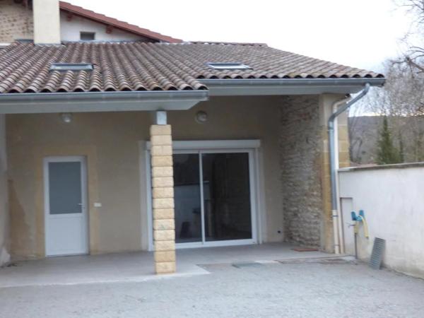 Maison à louer à Saint-Christophe-et-le-Laris (26350)
