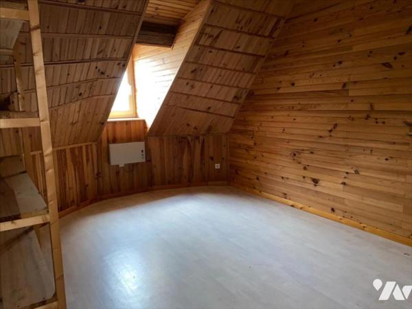 GLOS LA FERRIERE - Maison de bourg