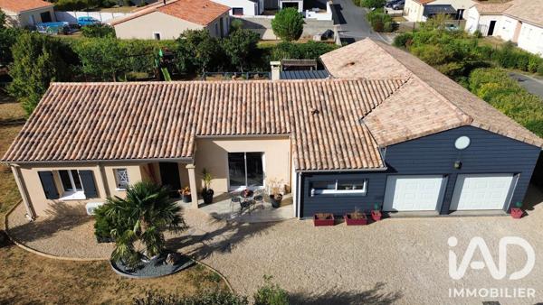 Maison à vendre 6 pièces 150 m² Chabournay