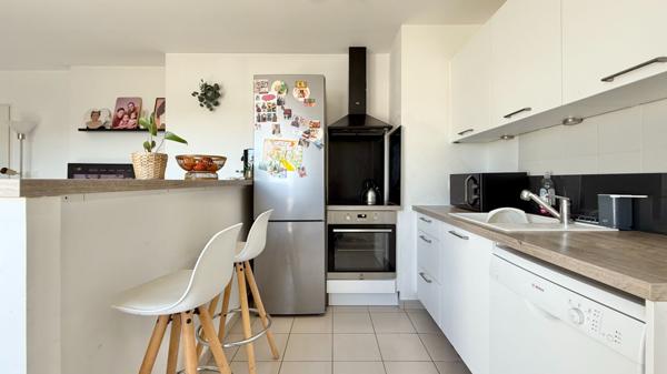 Appartement Corbeil Essonnes 3 pièce(s) 65 m2