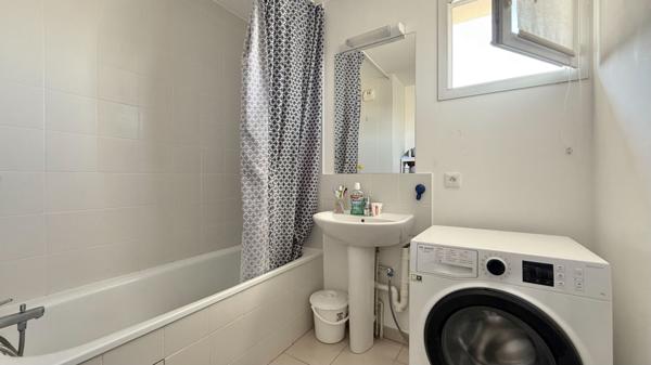 Appartement Corbeil Essonnes 3 pièce(s) 65 m2