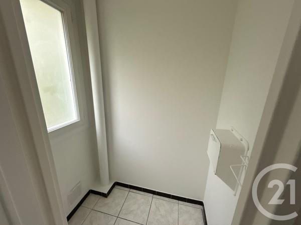 Appartement F4 à vendre  4 pièces - 74,35 m2 AUBERGENVILLE - 78