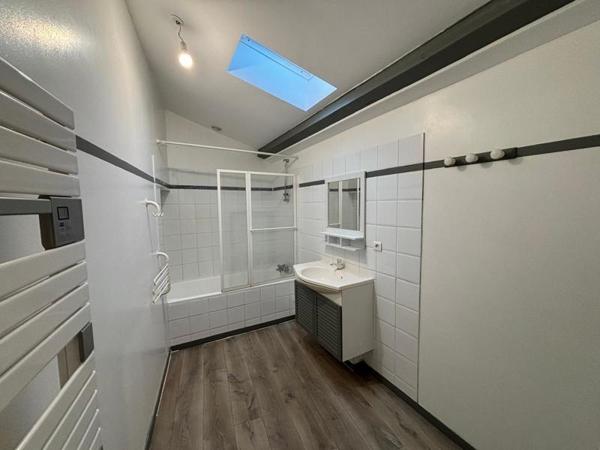 Maison à vendre 199 900 € Salles-d'Angles 5 p 139 m² DPE C