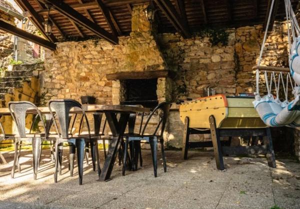 Maison à vendre 6 pièces SAINT LEON SUR VEZERE (24)