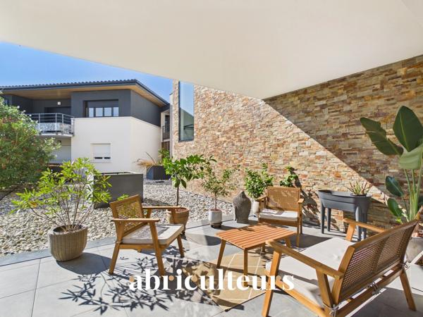 Bel appartement T2 de 49m2 avec terrasse couverte, au calme en vente à Saint-Paul-Lès-Dax