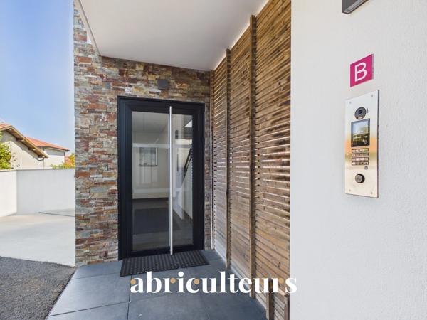 Bel appartement T2 de 49m2 avec terrasse couverte, au calme en vente à Saint-Paul-Lès-Dax