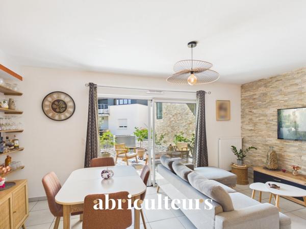 Bel appartement T2 de 49m2 avec terrasse couverte, au calme en vente à Saint-Paul-Lès-Dax