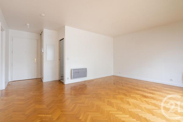 Appartement à vendre  3 pièces - 65,27 m2 PARIS - 75011