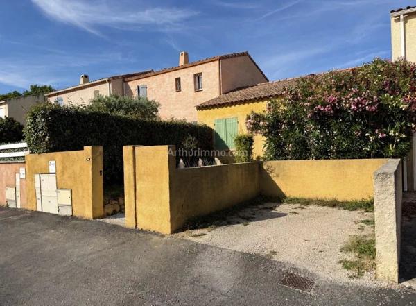 Vente                                                      Villa
                        
                     3 pièces                      62 m2                     à Nébian