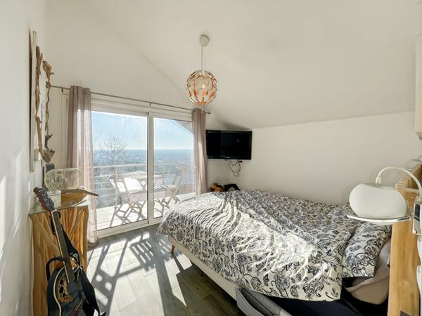 Maison Linas 7 pièces 239 m2  - Sous sol - Piscine