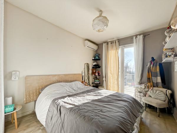Maison Linas 7 pièces 239 m2  - Sous sol - Piscine