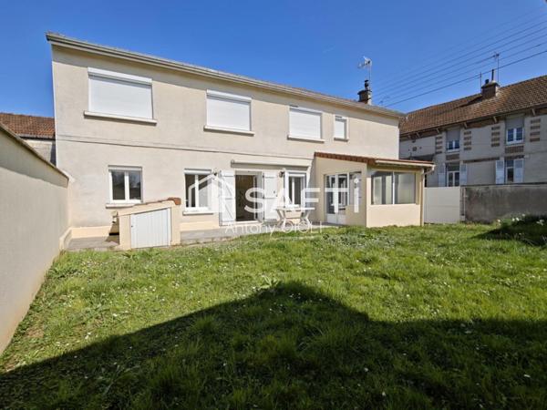 Maison familiale 116 m² avec garage et dépendance à Sens