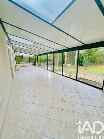 Maison à vendre 8 pièces 196 m² Verneuil-en-Halatte