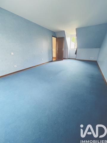 Maison à vendre 8 pièces 196 m² Verneuil-en-Halatte