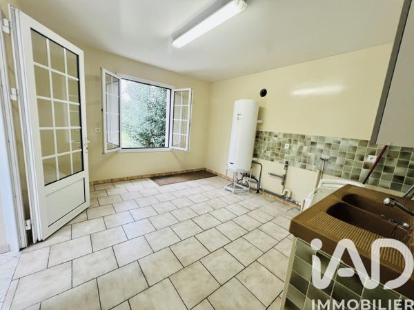 Maison à vendre 8 pièces 196 m² Verneuil-en-Halatte