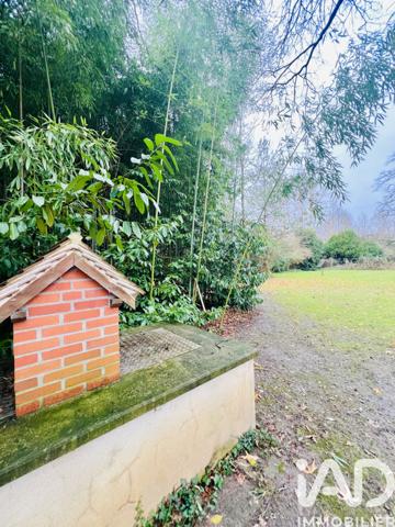 Maison à vendre 8 pièces 196 m² Verneuil-en-Halatte