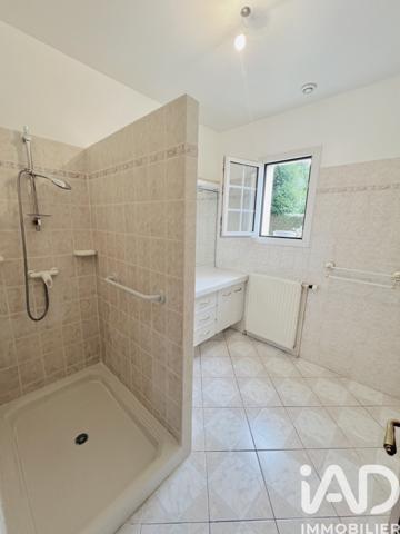 Maison à vendre 8 pièces 196 m² Verneuil-en-Halatte