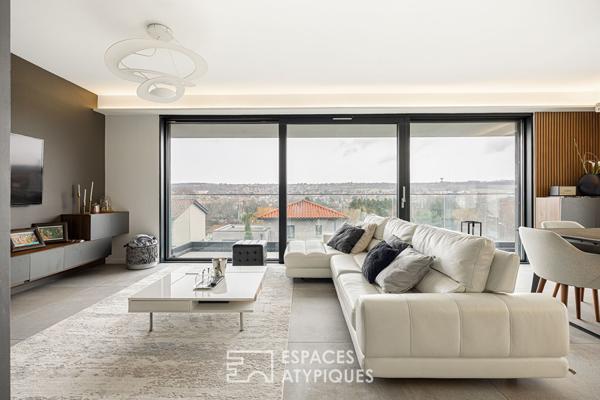 Maison contemporaine d’architecte avec vue panoramique et piscine