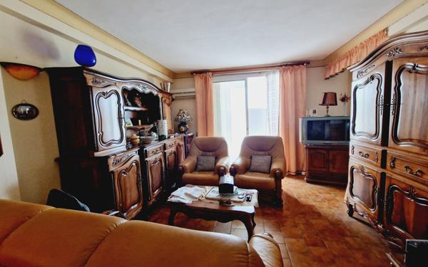 Appartement à vendre    4 pièces • 66,54 m2 Carpentras
