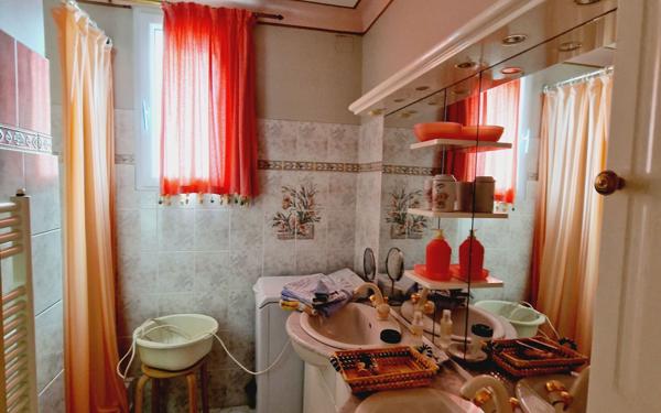 Appartement à vendre    4 pièces • 66,54 m2 Carpentras
