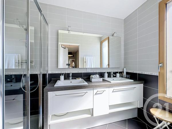 Appartement T4 à vendre  4 pièces - 92,36 m 2   LYON  - 69005