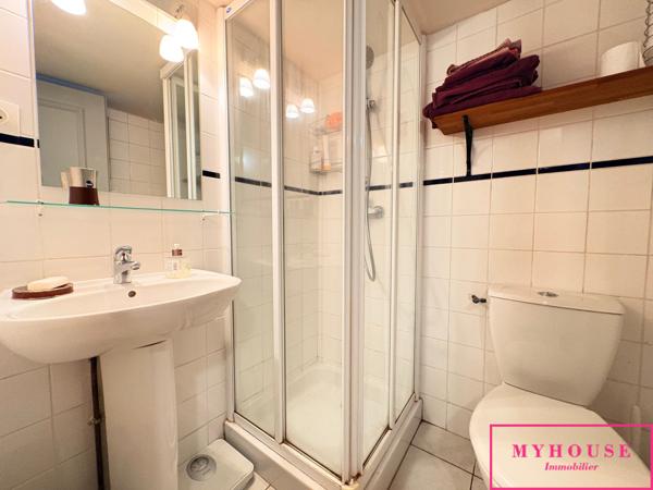 Maison
                                                                                                                                                                                                                                                                                                                        5 pièce(s)                                                                                                                                                                                                          4 chambre(s)                                                                                                                                                                                                          150  m²