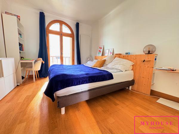 Maison
                                                                                                                                                                                                                                                                                                                        5 pièce(s)                                                                                                                                                                                                          4 chambre(s)                                                                                                                                                                                                          150  m²