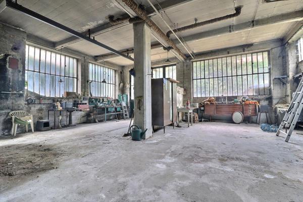 Maison à fort potentiel à Vals-les-Bains ? 77 m² + grand garage 80 m²