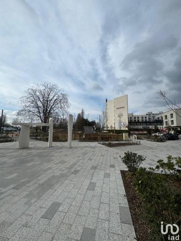 Location boutique/local commercial 437 m² Meudon-la-Forêt