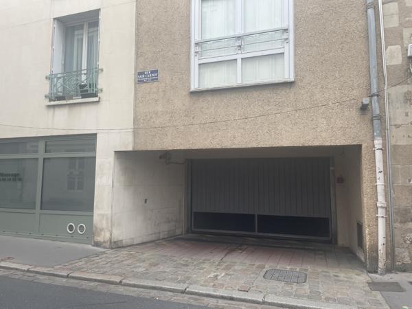 POITIERS CENTRE VILLE - PARKING Sécurisé