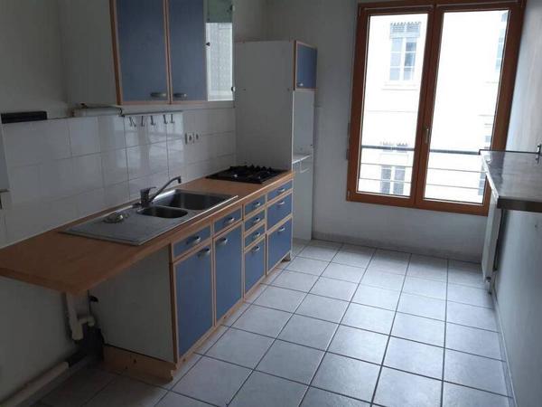 Appartement 2 pièces                                        - 69003 Lyon 3e  Arrondissement Réf : 5497