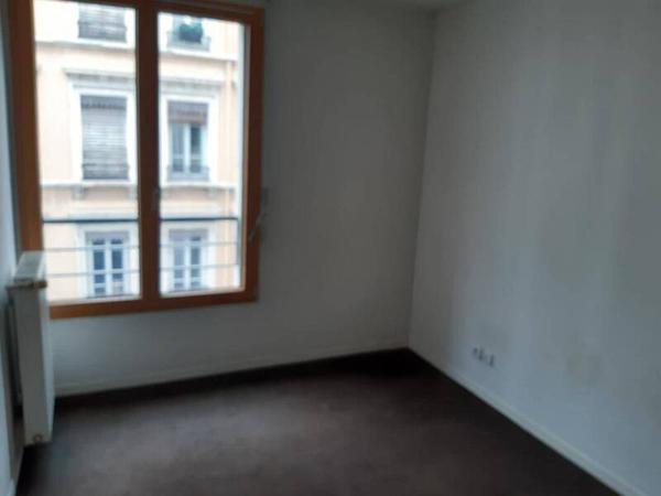 Appartement 2 pièces                                        - 69003 Lyon 3e  Arrondissement Réf : 5497