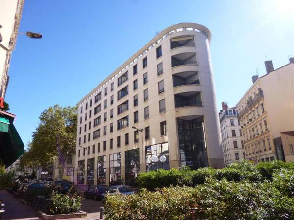 Appartement 2 pièces                                        - 69003 Lyon 3e  Arrondissement Réf : 5497