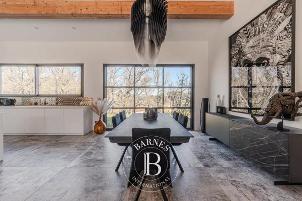 Aix-en-Provence, Villa 2 Chambres -  146 m² à vendre