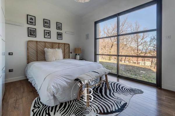 Aix-en-Provence, Villa 2 Chambres -  146 m² à vendre