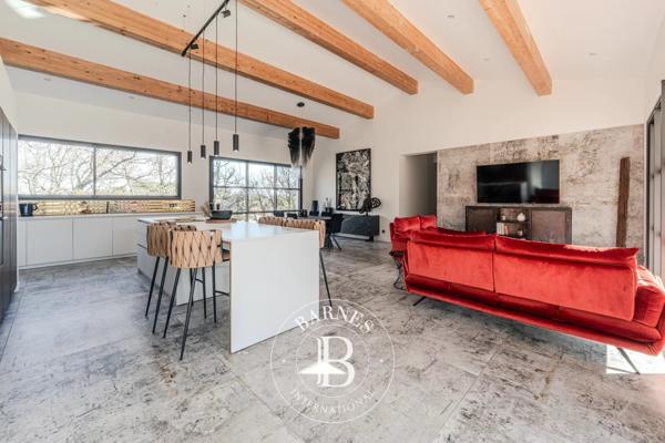 Aix-en-Provence, Villa 2 Chambres -  146 m² à vendre