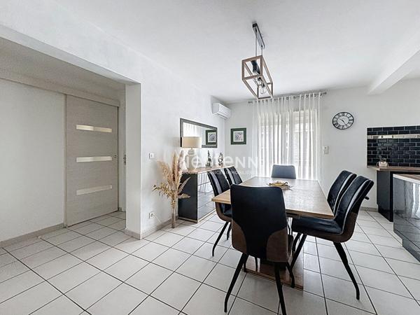 Maison moderne et récente avec piscine dans quartier calme sur Rivesaltes