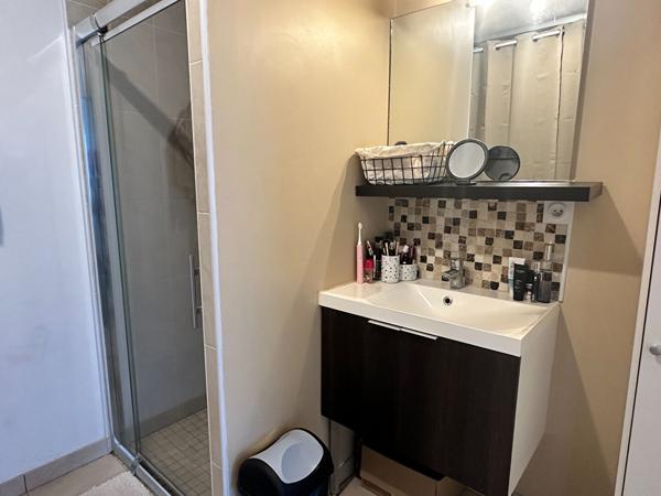 Maison de plain pied - 5 pièces à vendre à Basse Goulaine  de 100m²