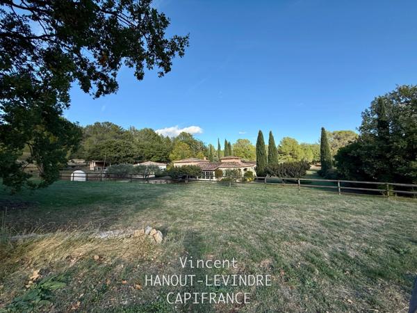 Maison à vendre 11 pièces SALERNES (83)