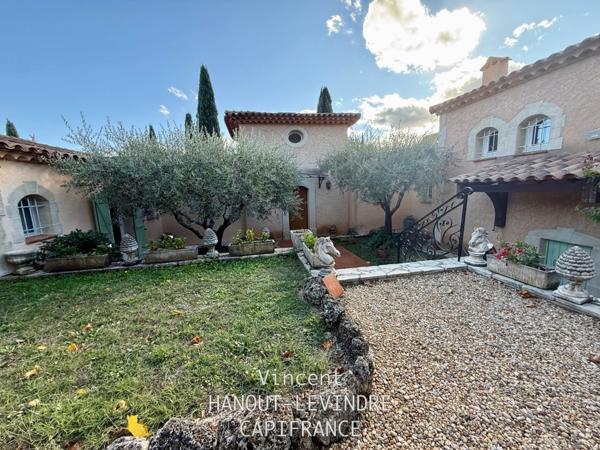 Maison à vendre 11 pièces SALERNES (83)