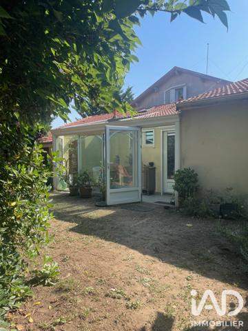 Maison à vendre 9 pièces 183 m² Libourne