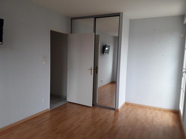 RARE DANS RÉSIDENCE THIBAULT MEYNIEL