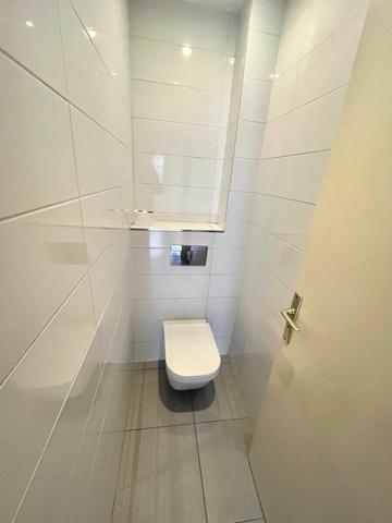 Appartement à louer    3 pièces • 92,05 m2 Paris 11