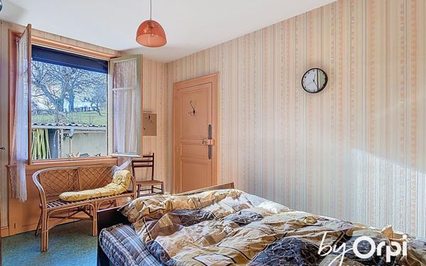 Maison à vendre    6 pièces • 125 m2 Saint-Éloy-les-Mines