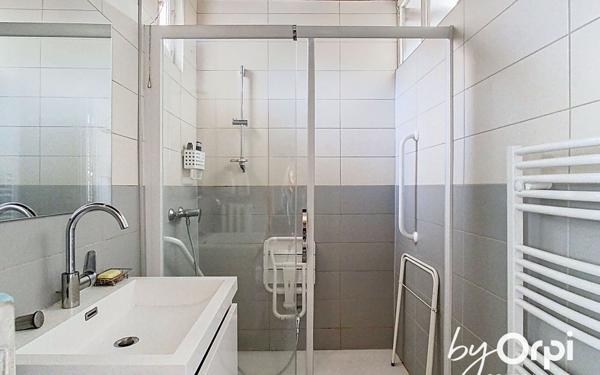 Maison à vendre    6 pièces • 125 m2 Saint-Éloy-les-Mines