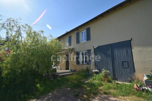Chauffailles -Maison 110m² - 3 Chambres - proche commodités.