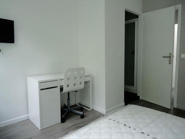 A LOUER : T5 à LILLE • Vauban • 1 813 € CC • Réf. 5468