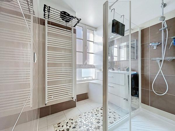 Immeuble MONTESSON VILLAGE €522 500 ** - Référence 162016