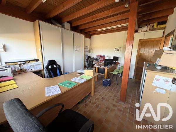 Immeuble à vendre 602 m² Saint-Seurin-de-Cursac