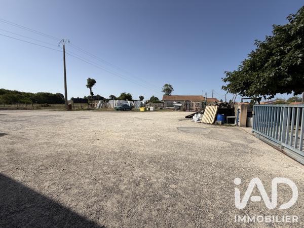 Immeuble à vendre 602 m² Saint-Seurin-de-Cursac